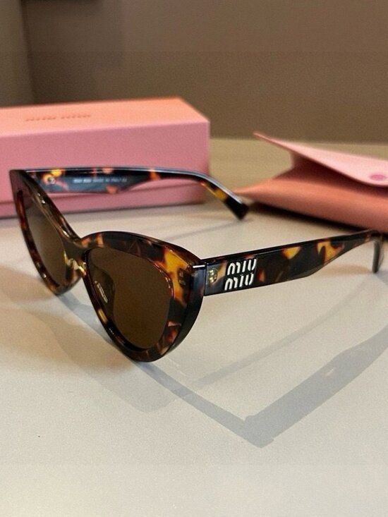 Miu Miu Amber-Tinted Cat-Eye Sunglasses